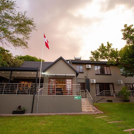 Casa Albergo Corporate Guest House Претория Экстерьер фото